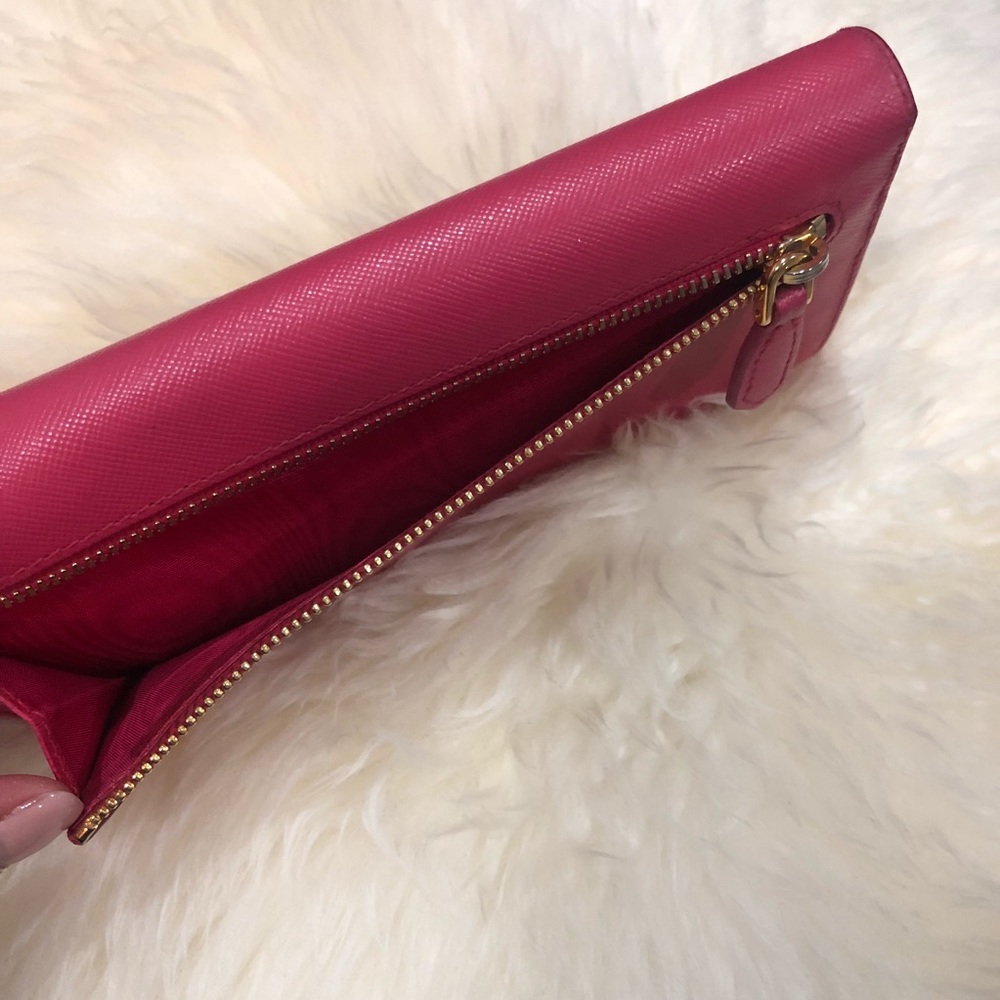 Prada Saffiano Wallet - Picture 8 of 8